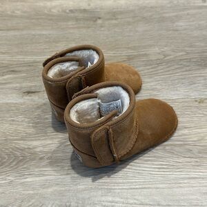 Baby UGG 12-18 Months